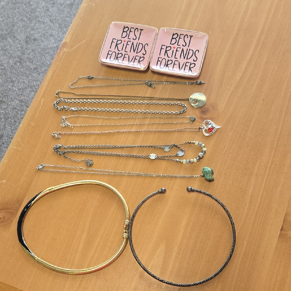 Mystery Necklace Lot And 2 Trinket Trays